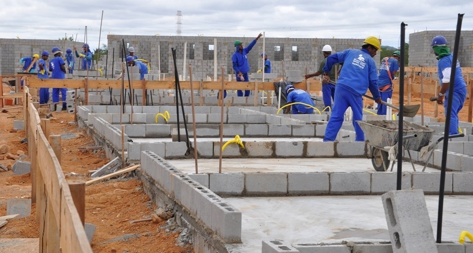 Construcao-civil-Angola.jpg